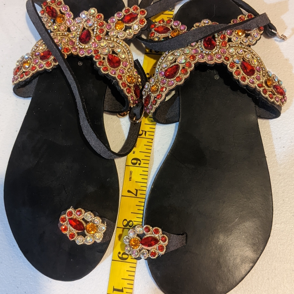 Women's 7.5 jewelled sandals red black new wo/tag